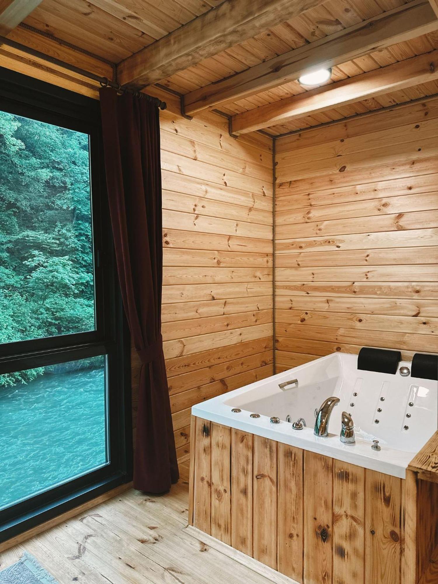 Kiana Bungalov Bed & Breakfast Ardeşen Екстериор снимка